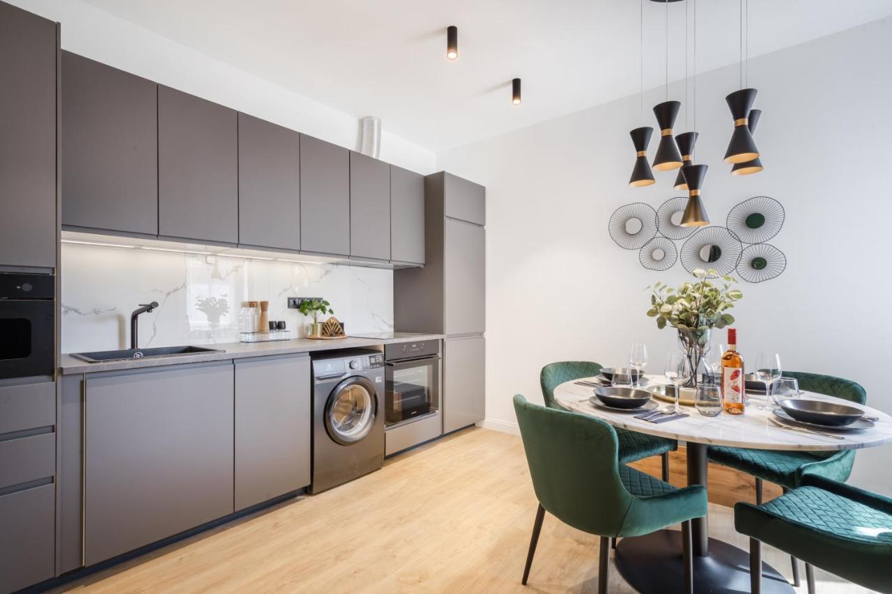 Tilia Luxury Apartment - 3 Bedrooms With Ac Budapeste Exterior foto