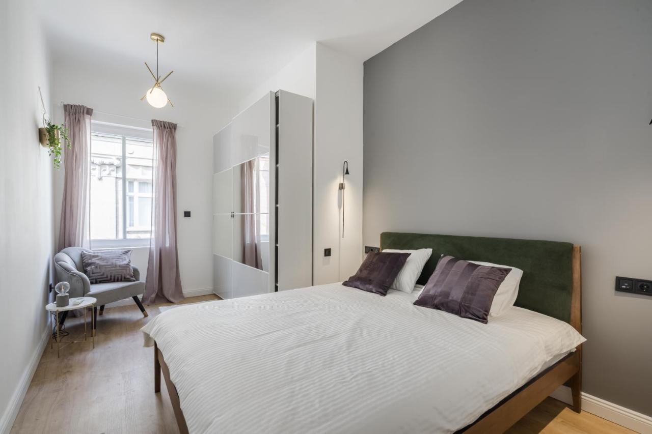 Tilia Luxury Apartment - 3 Bedrooms With Ac Budapeste Exterior foto